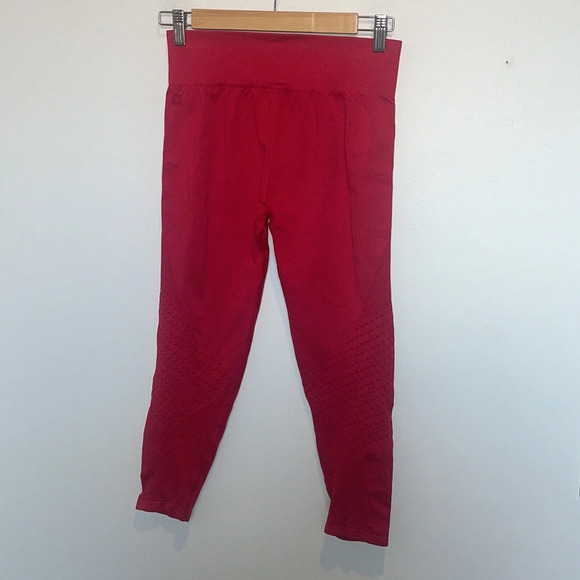 Red Fabletics Leggings - Picture 4 of 4